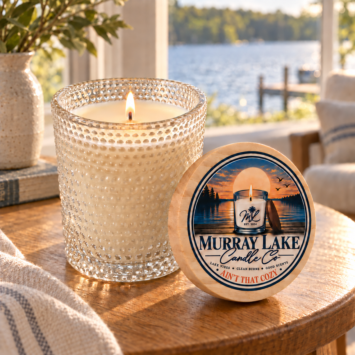 Murray Lake Candle Co.| 10oz. Textured Glass Candle| Ain't That Cozy